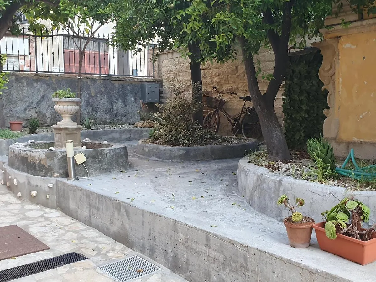 Πανσιόν Il Daviduccio Suite Συρακούσες