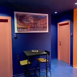 Dimora 81 Couette-café